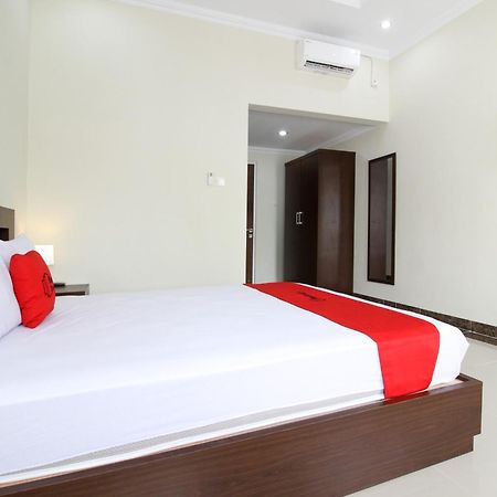 Reddoorz Syariah Plus @ Jakal Bawah 3 Kejayan Exterior photo