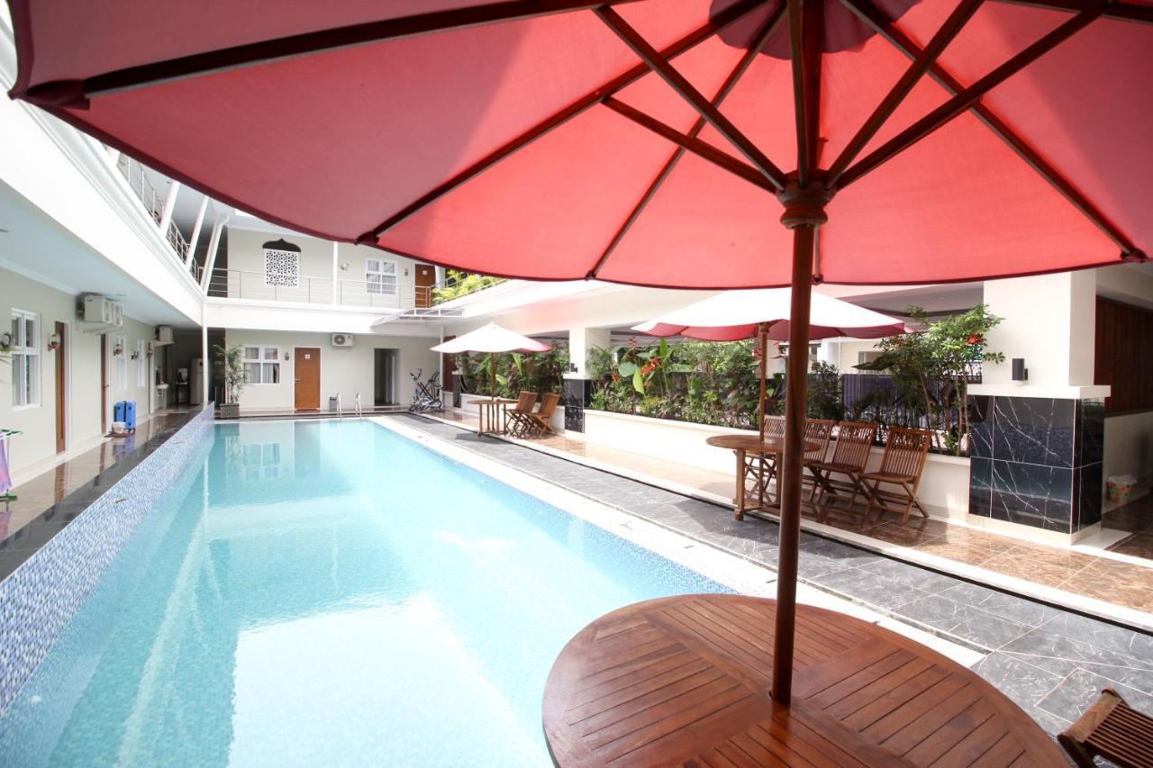 Reddoorz Syariah Plus @ Jakal Bawah 3 Kejayan Exterior photo