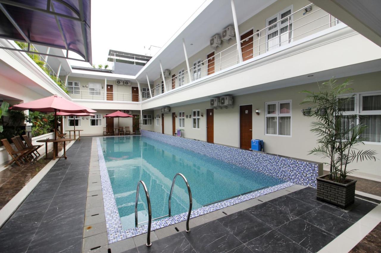Reddoorz Syariah Plus @ Jakal Bawah 3 Kejayan Exterior photo