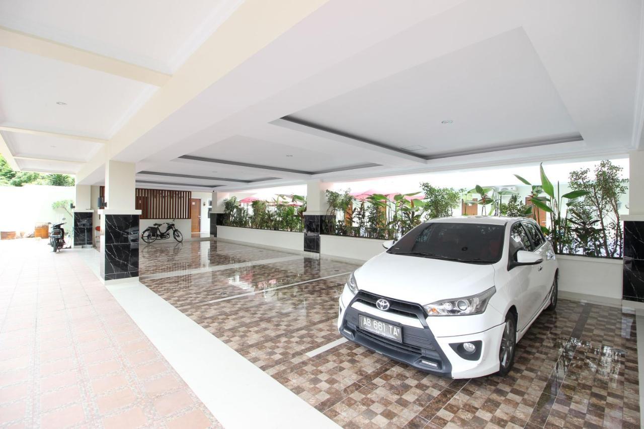 Reddoorz Syariah Plus @ Jakal Bawah 3 Kejayan Exterior photo